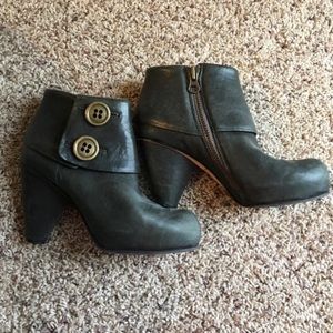 Mike & Chris Leather Booties / dark gray